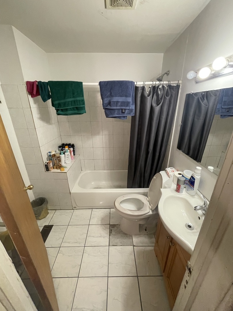 2723 W Washington Boulevard, Chicago, IL 60612