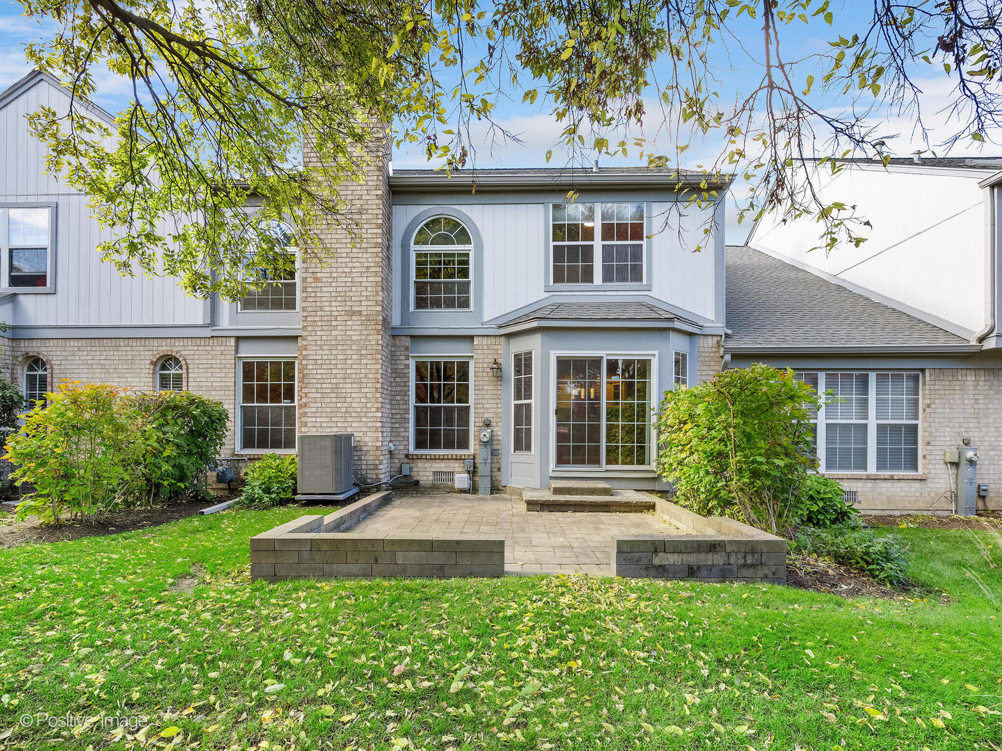 296 LORRAINE Circle, Bloomingdale, IL 60108