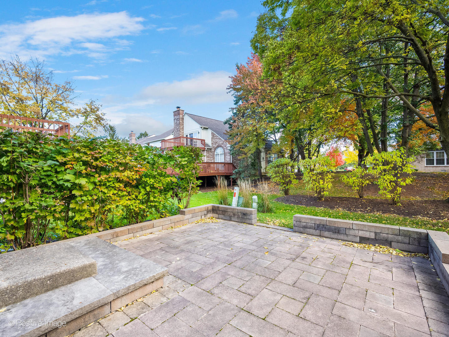 296 LORRAINE Circle, Bloomingdale, IL 60108