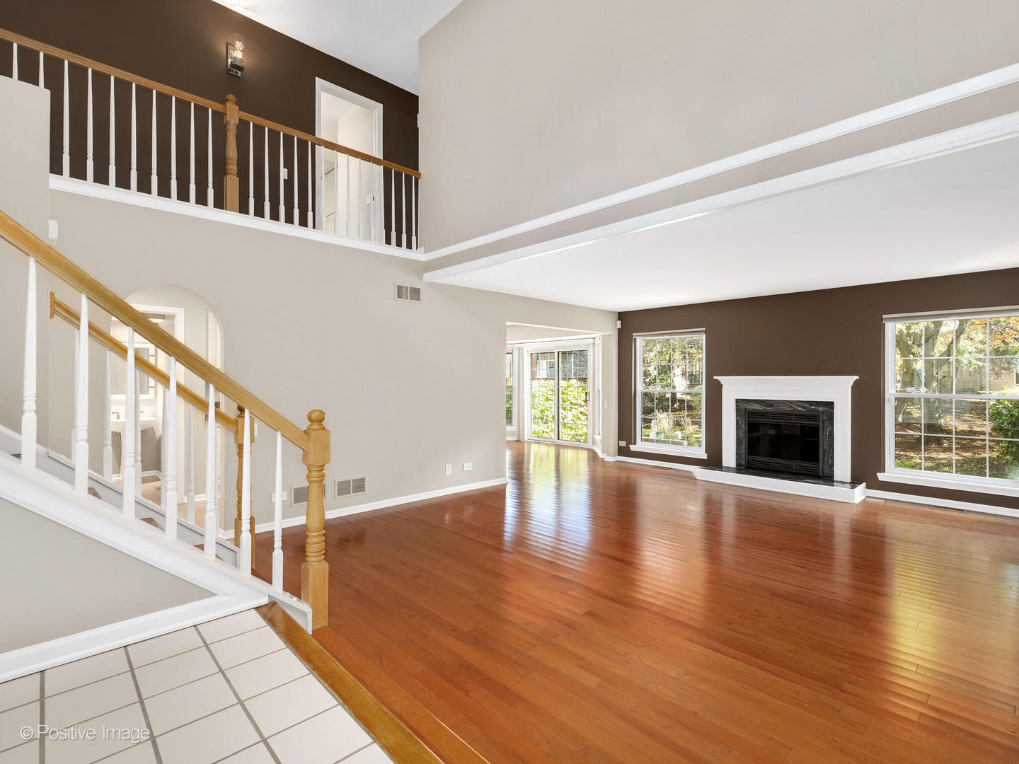 296 LORRAINE Circle, Bloomingdale, IL 60108