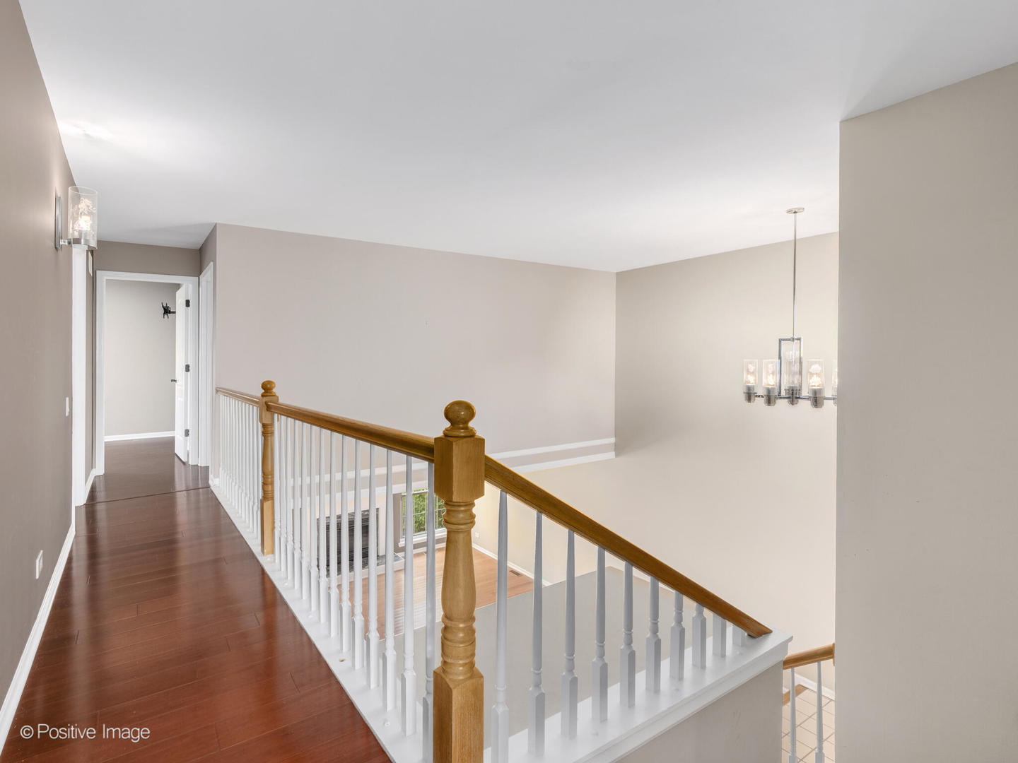 296 LORRAINE Circle, Bloomingdale, IL 60108