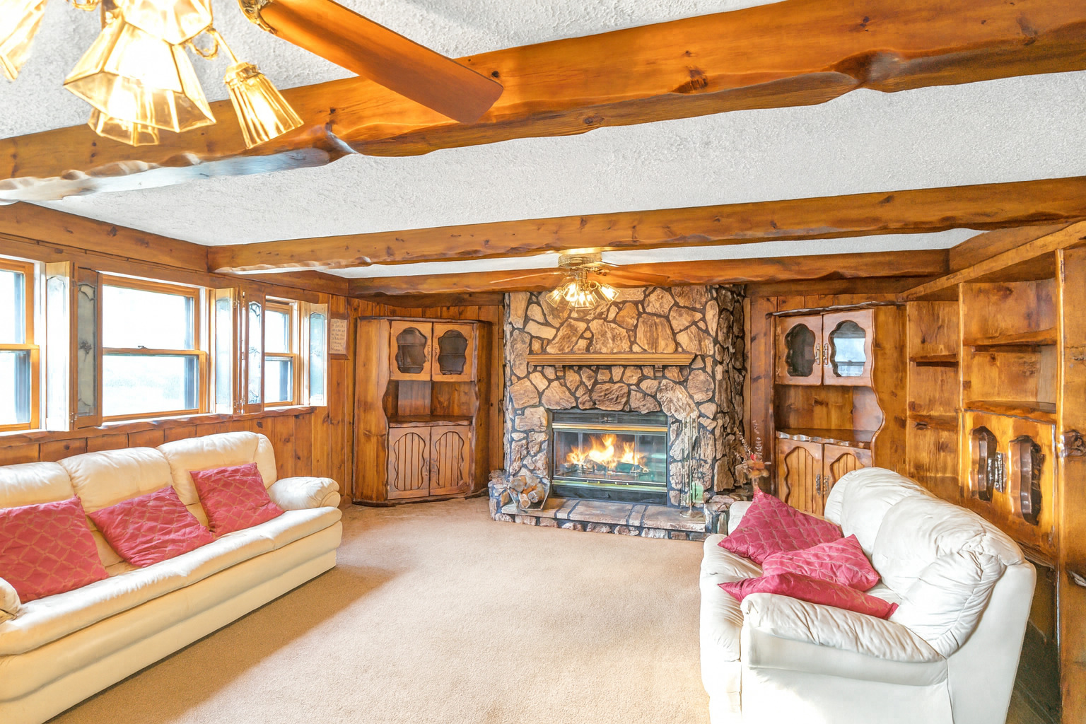 1306 E Best Drive, Arlington Heights, IL 60004