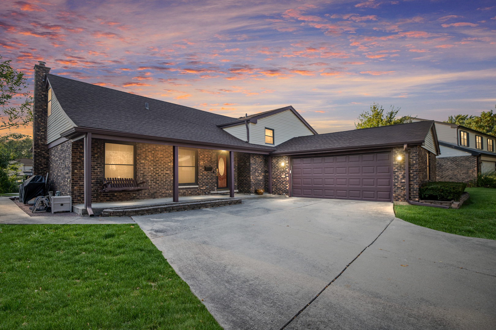 1306 E Best Drive, Arlington Heights, IL 60004