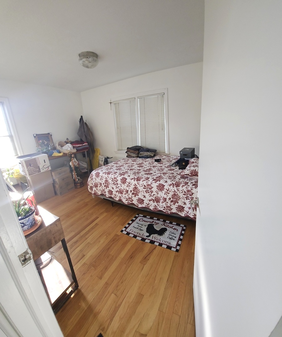 1832 N 23rd Avenue, Melrose Park, IL 60160