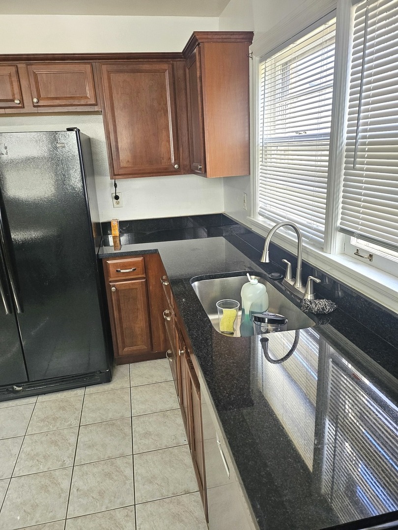 1832 N 23rd Avenue, Melrose Park, IL 60160