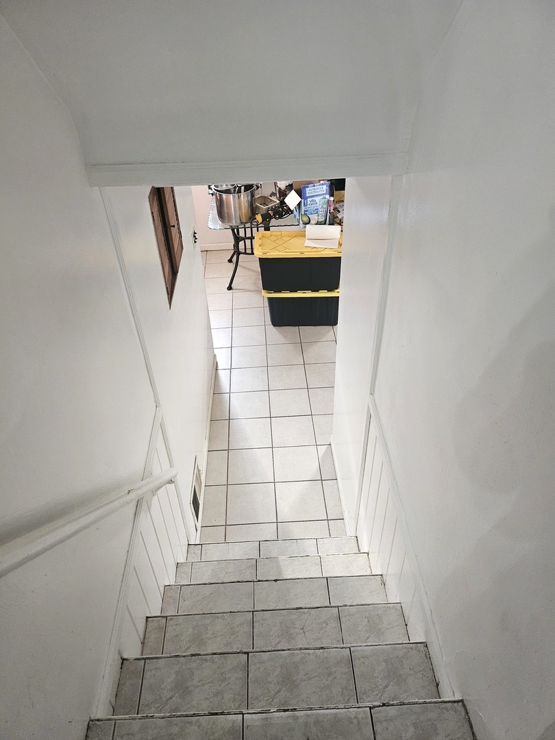 1832 N 23rd Avenue, Melrose Park, IL 60160