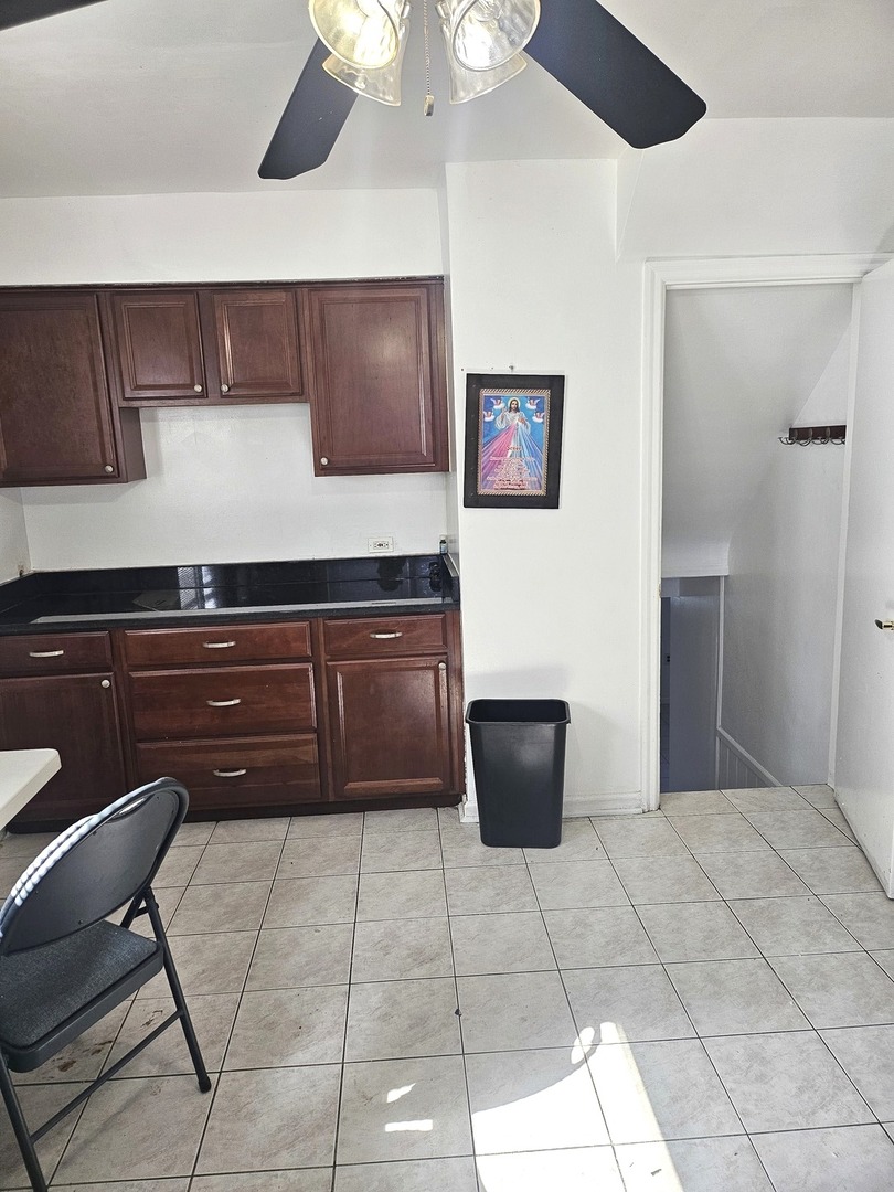 1832 N 23rd Avenue, Melrose Park, IL 60160