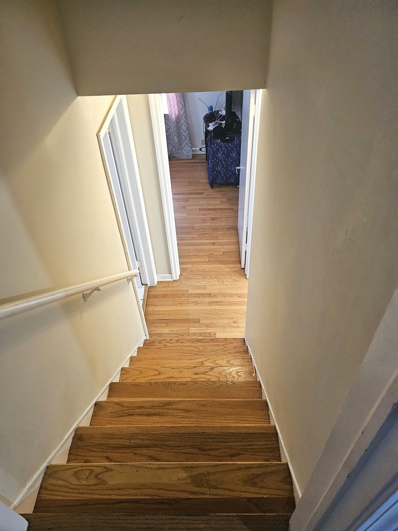 1832 N 23rd Avenue, Melrose Park, IL 60160