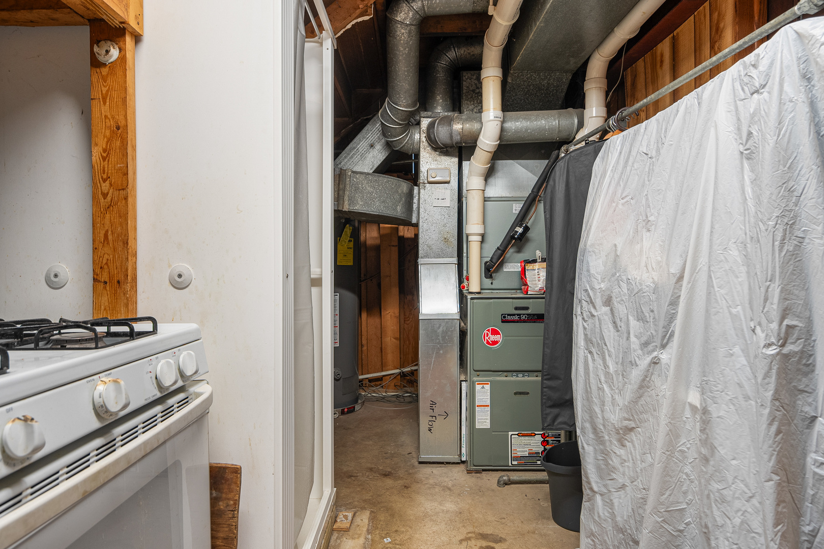 8832 Pleasant Avenue, Hickory Hills, IL 60457