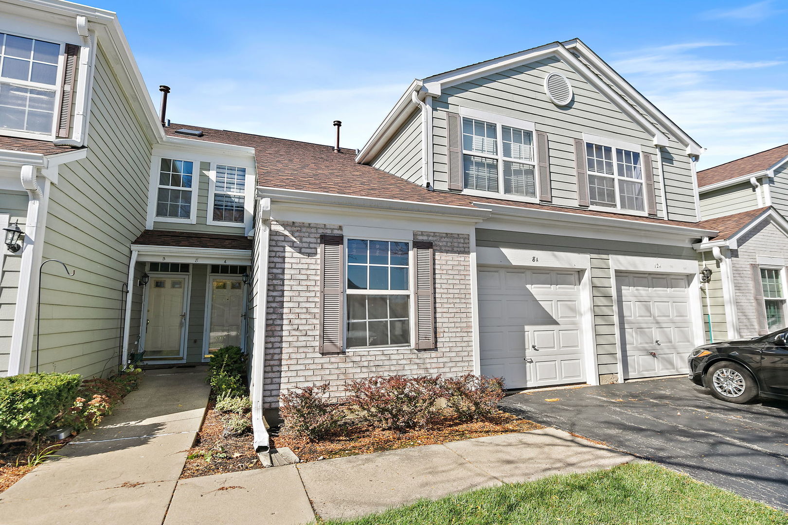 8 Taft Court #A, Streamwood, IL 60107