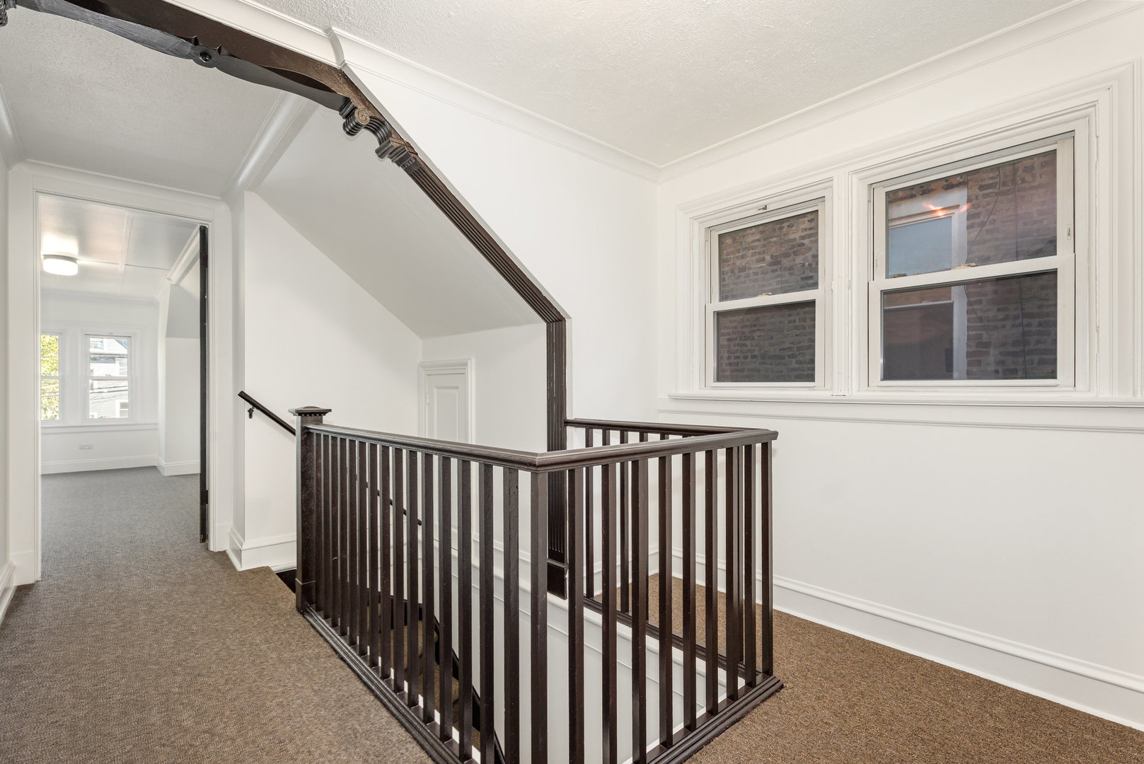 2113 N Avers Avenue, Chicago, IL 60647