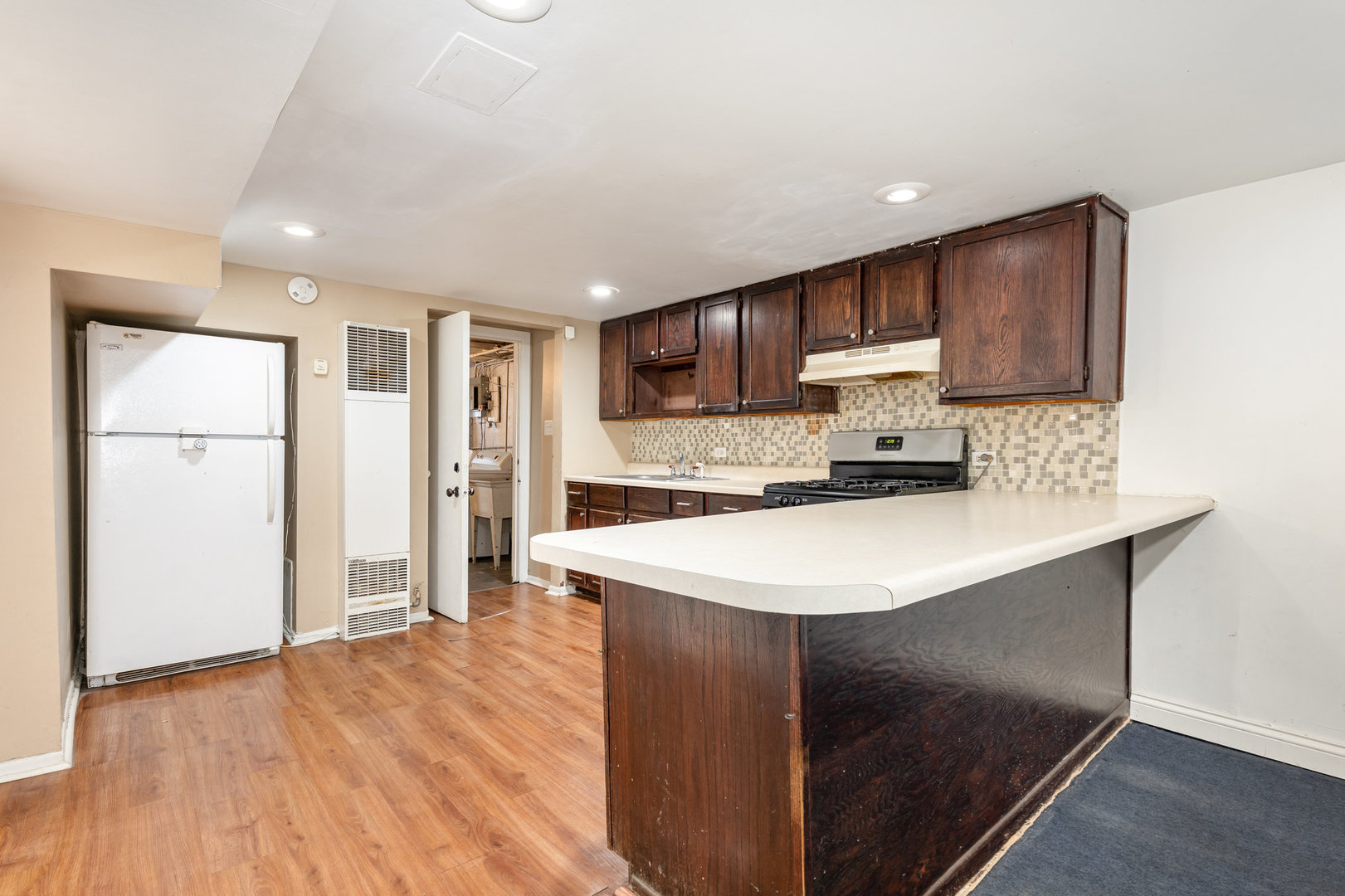 2113 N Avers Avenue, Chicago, IL 60647