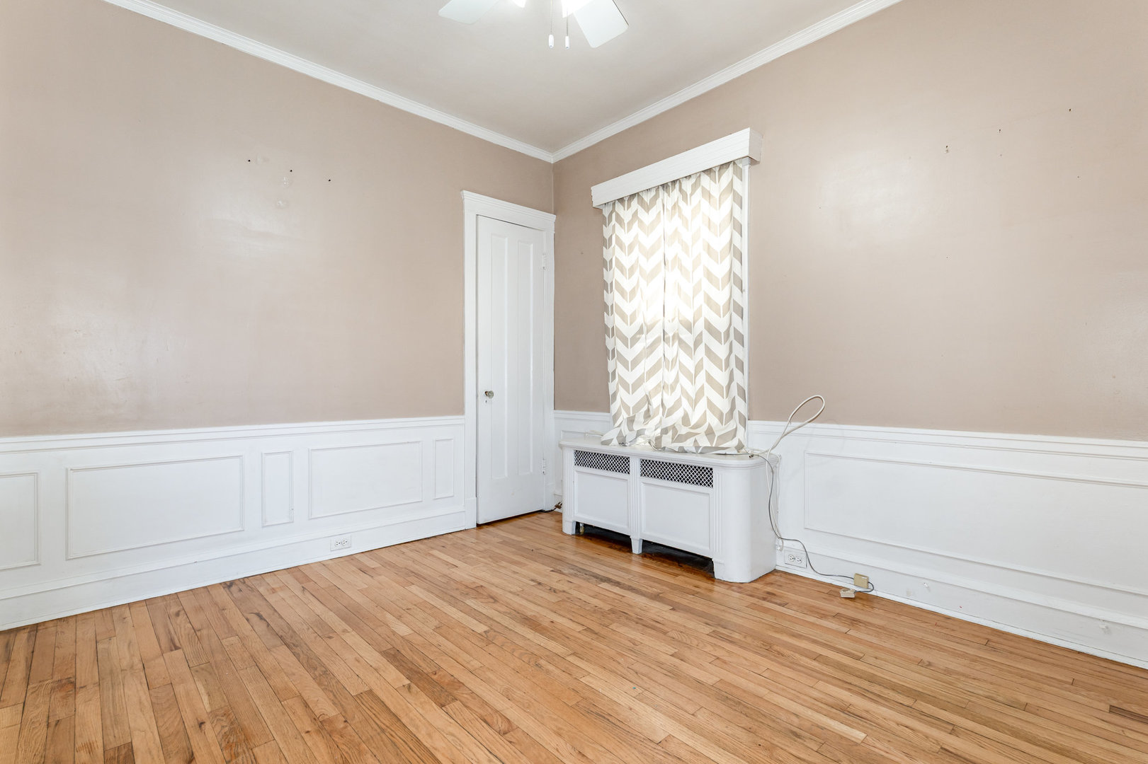 2113 N Avers Avenue, Chicago, IL 60647