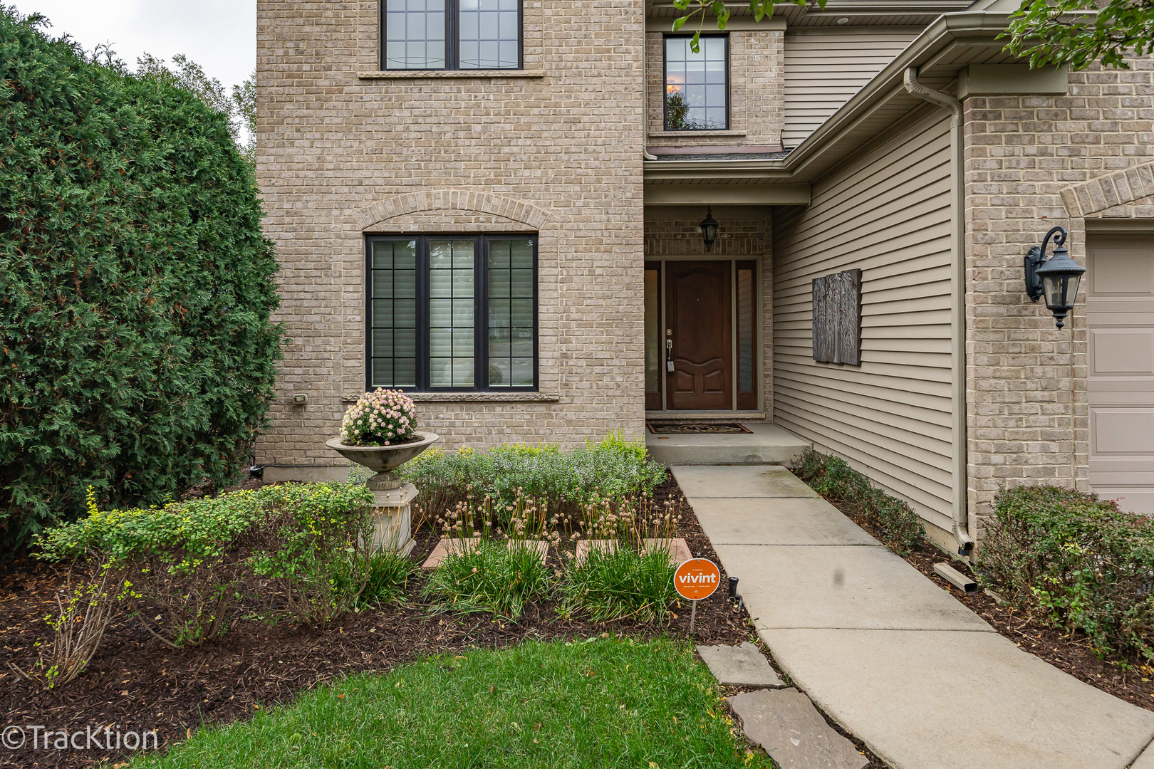 4403 Fairview Avenue, Downers Grove, IL 60515