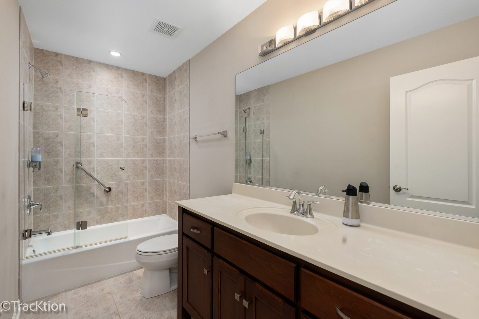 4403 Fairview Avenue, Downers Grove, IL 60515