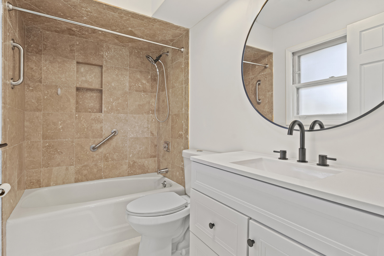 715 E Valley Lane, Arlington Heights, IL 60004