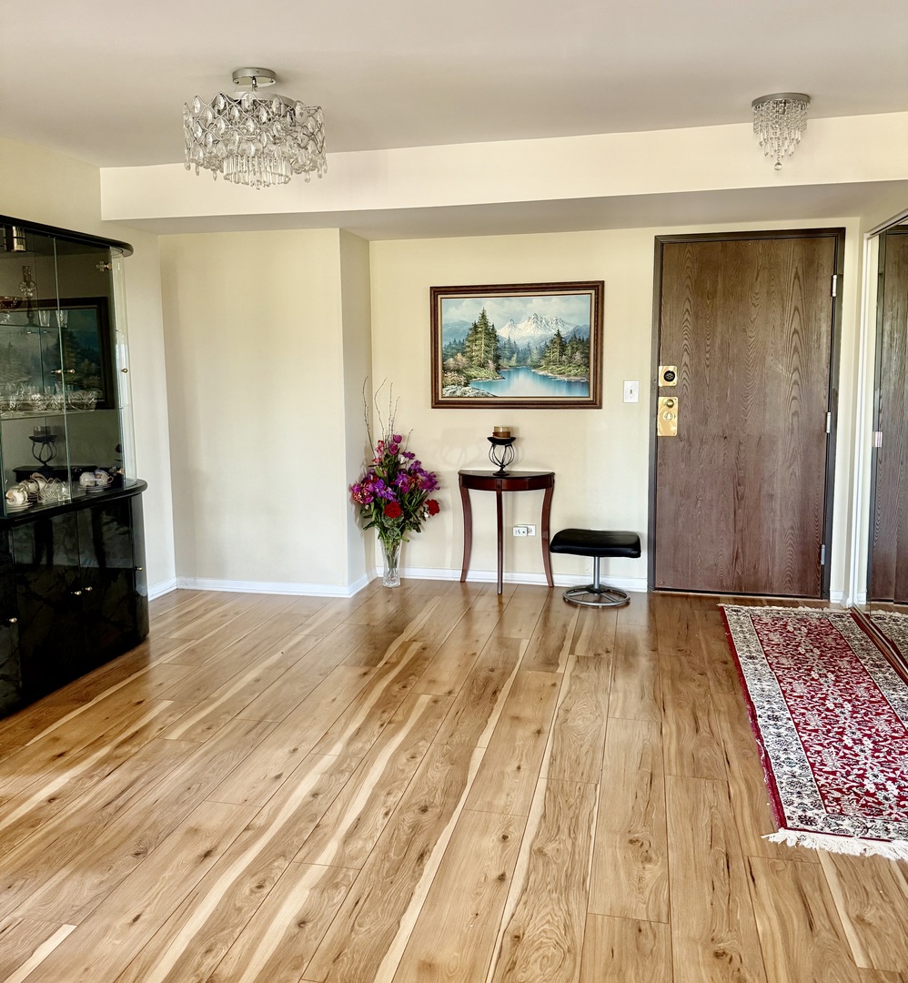 1275 E Baldwin Lane #408, Palatine, IL 60074