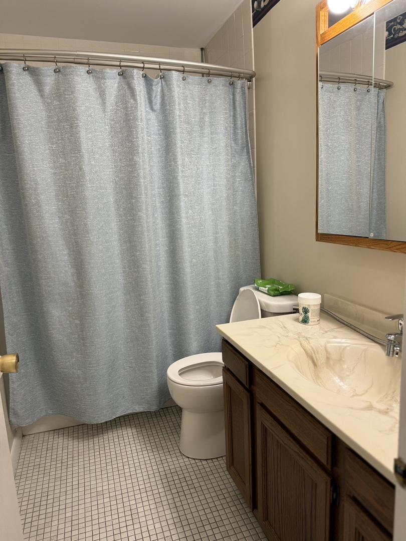 1275 E Baldwin Lane #408, Palatine, IL 60074