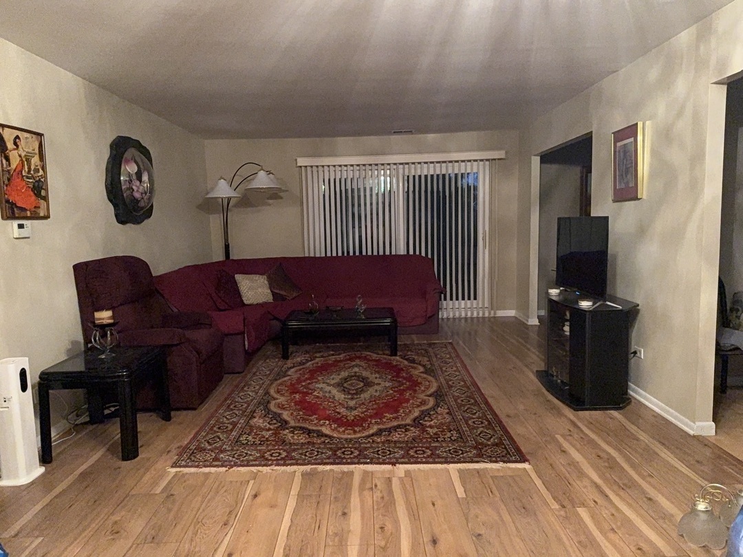 1275 E Baldwin Lane #408, Palatine, IL 60074