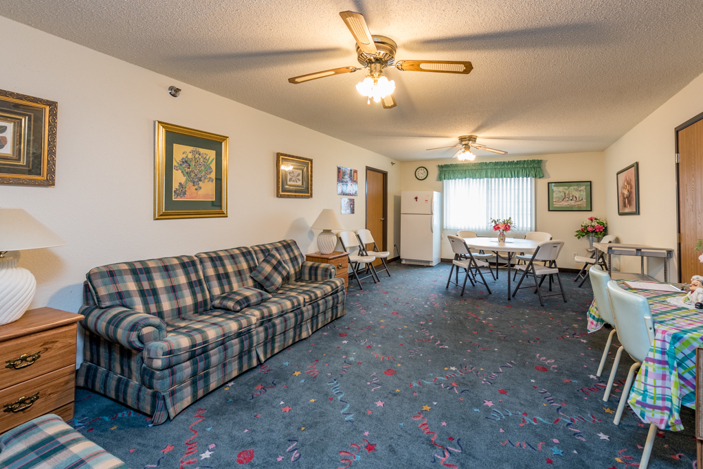 3305 Sunset Avenue #129, Waukegan, IL 60087