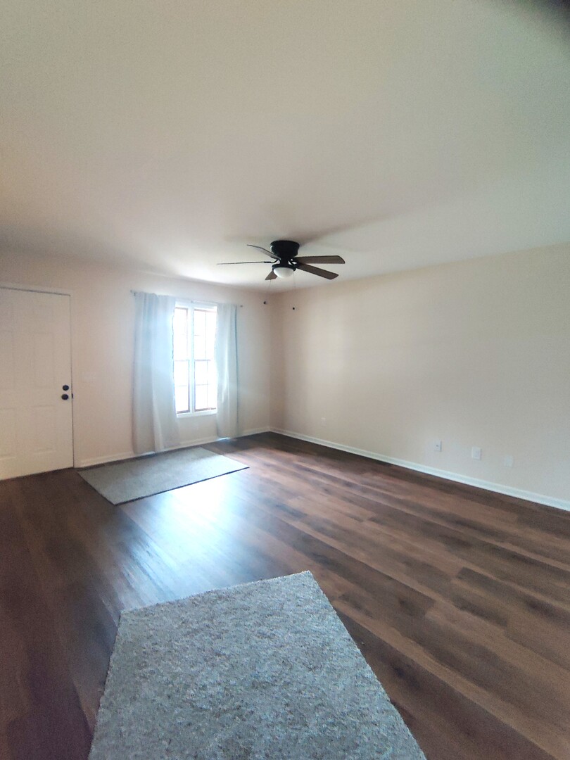 117 Colonial Parkway #A, Yorkville, IL 60560