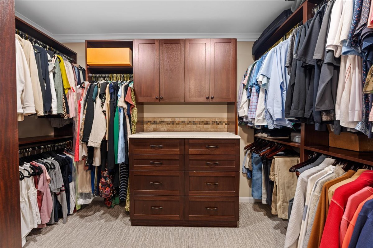 2459 Emerson Lane, Naperville, IL 60540