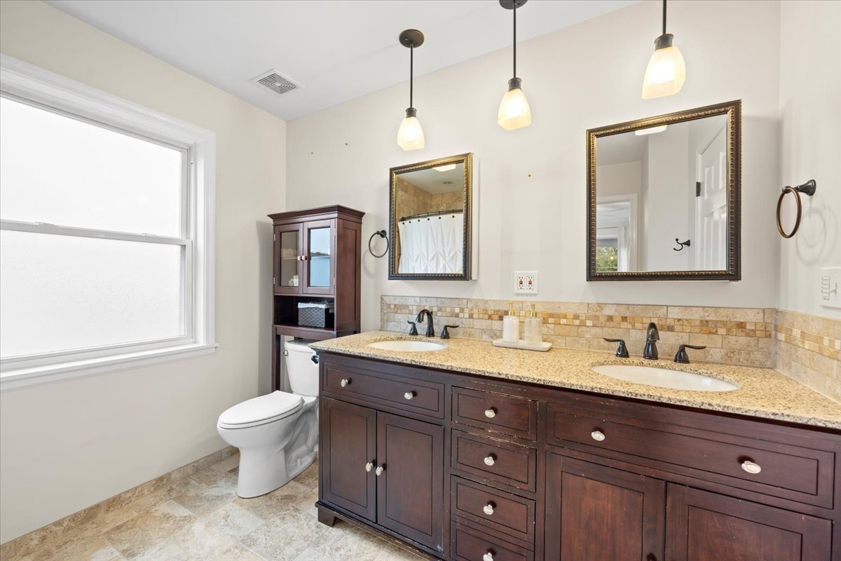 2459 Emerson Lane, Naperville, IL 60540