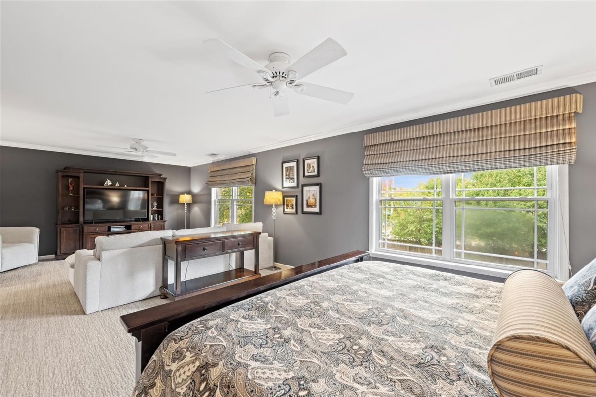 2459 Emerson Lane, Naperville, IL 60540