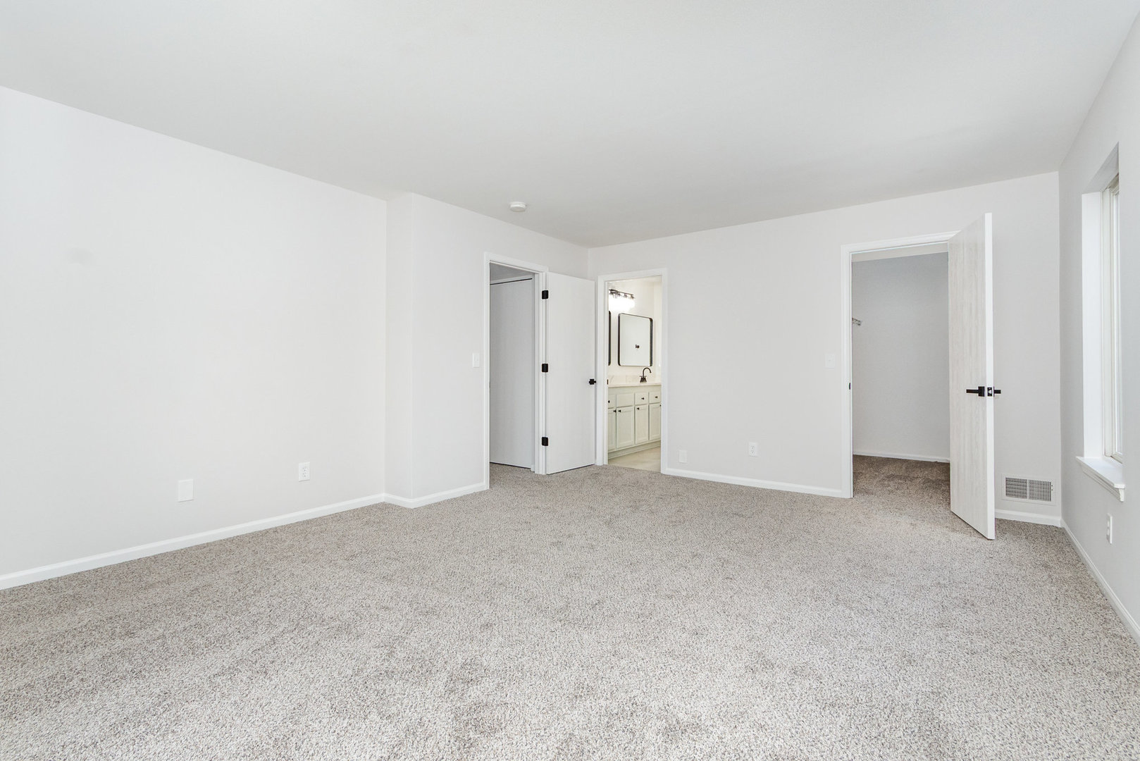 21642 Inverness Drive, Plainfield, IL 60544