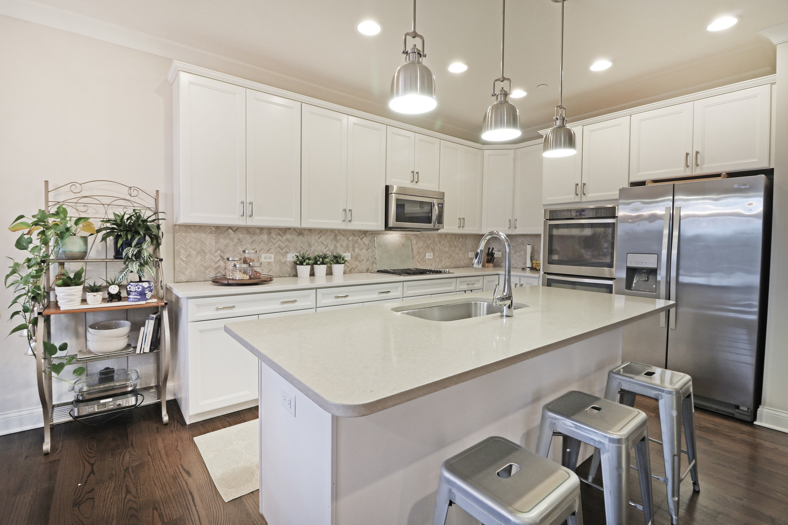 5918 Flagg Creek Lane, Western Springs, IL 60558