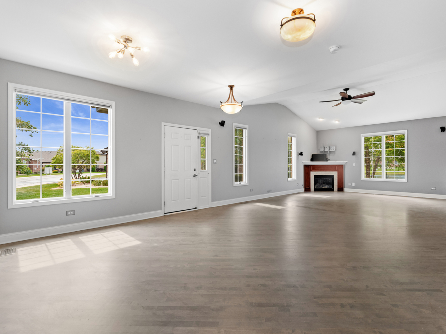 13828 W Crescenzo Drive, Manhattan, IL 60442