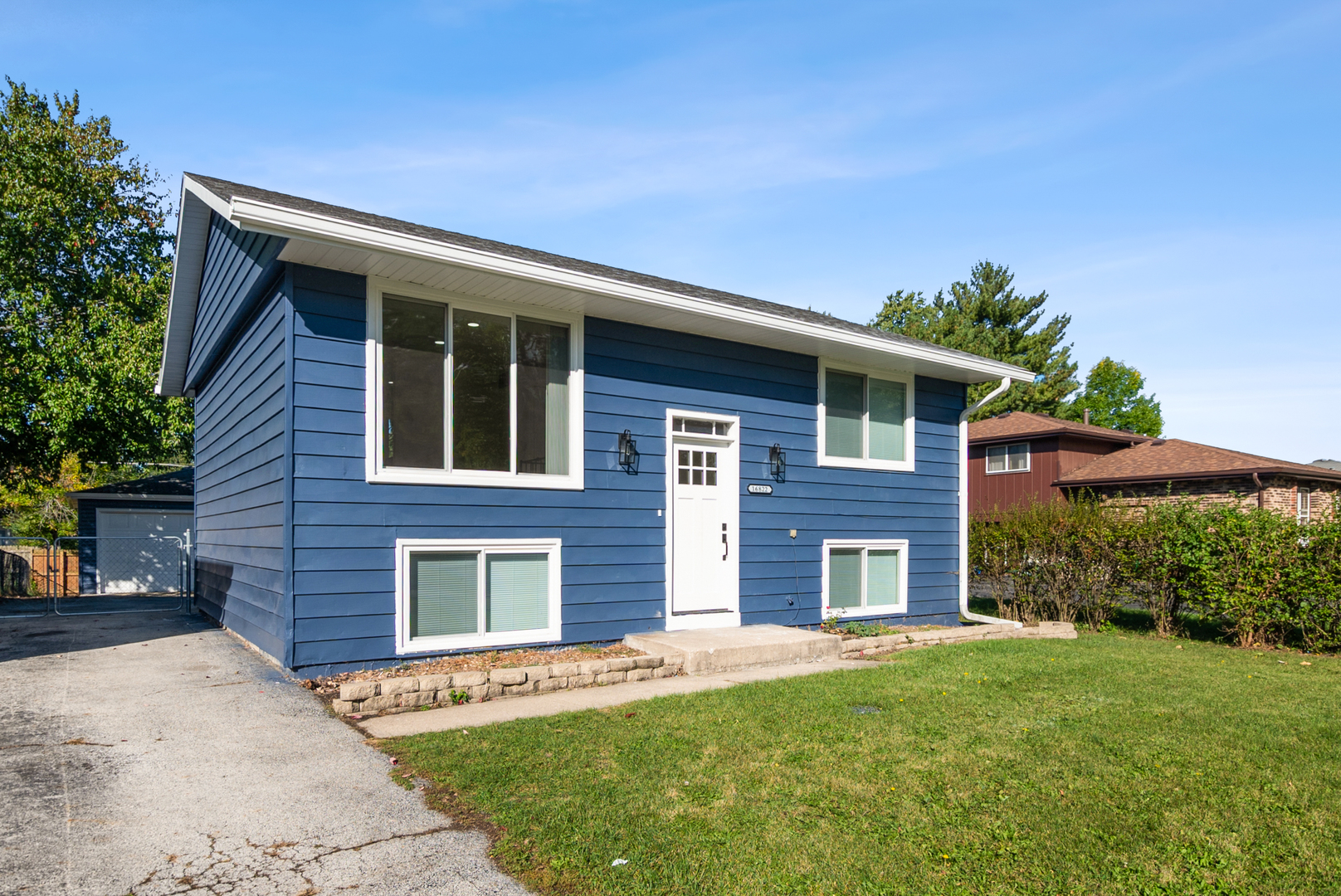 16822 91st Avenue, Orland Hills, IL 60487