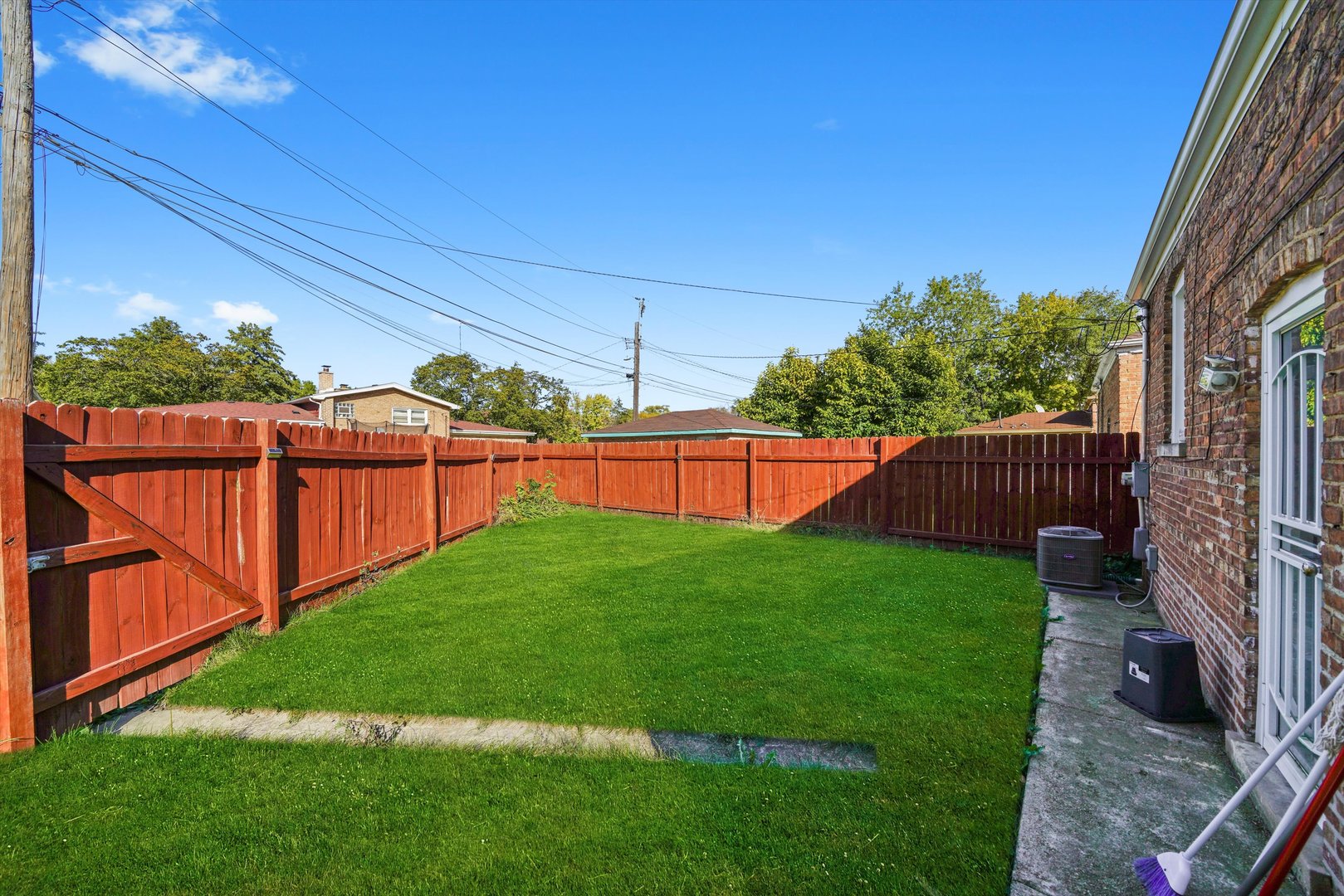 38 W 125th Place, Chicago, IL 60628