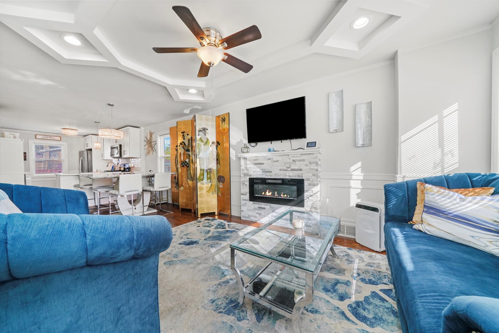 38 W 125th Place, Chicago, IL 60628