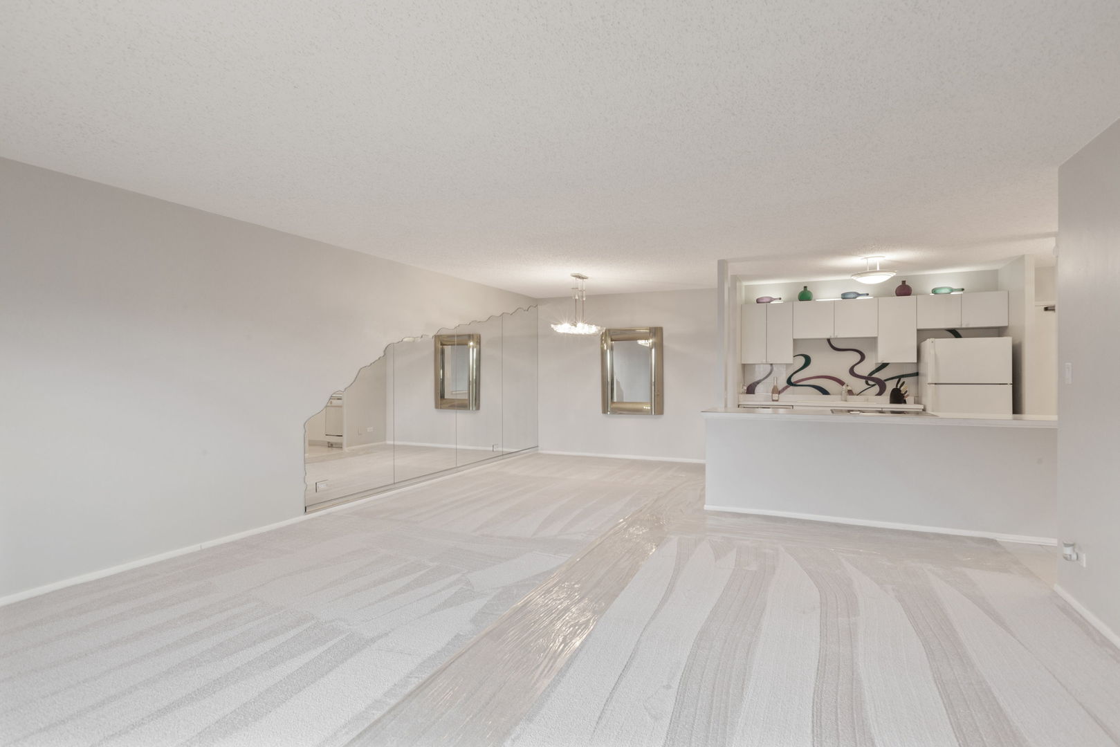 120 Lakeview Drive #514, Bloomingdale, IL 60108