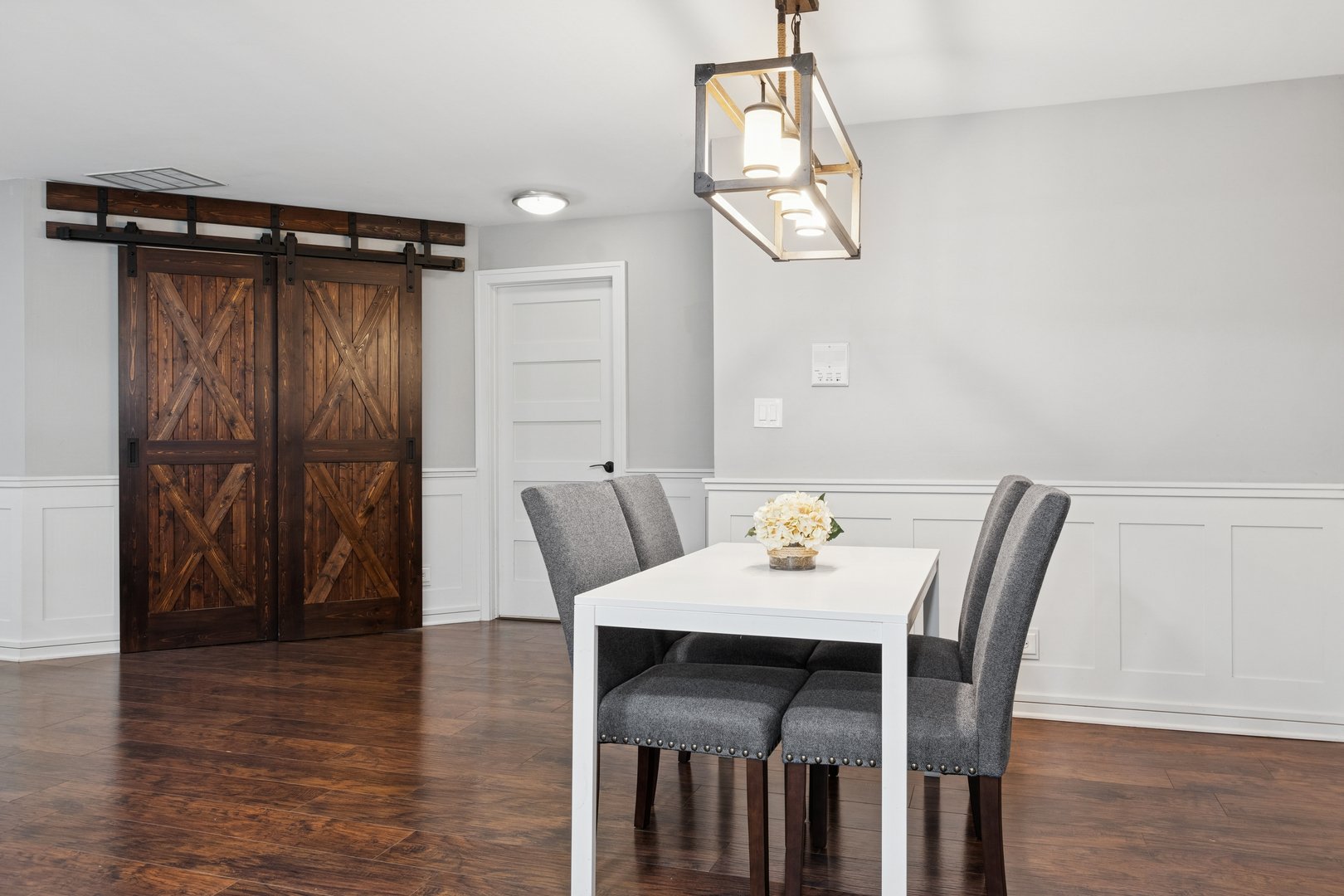 91 Midhurst Court #102A, Naperville, IL 60565