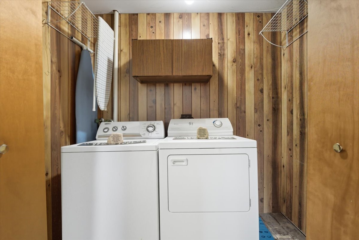 69 E Grand Avenue, Lake Villa, IL 60046