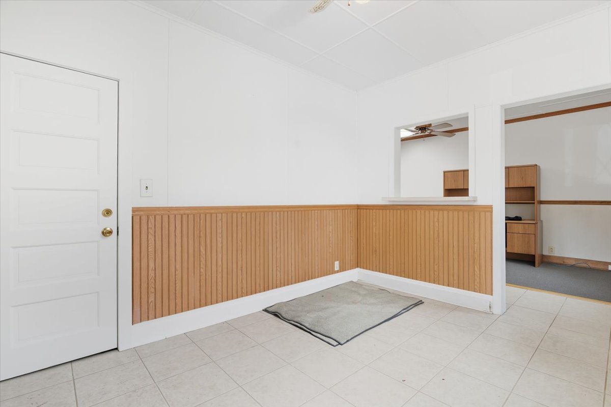 69 E Grand Avenue, Lake Villa, IL 60046