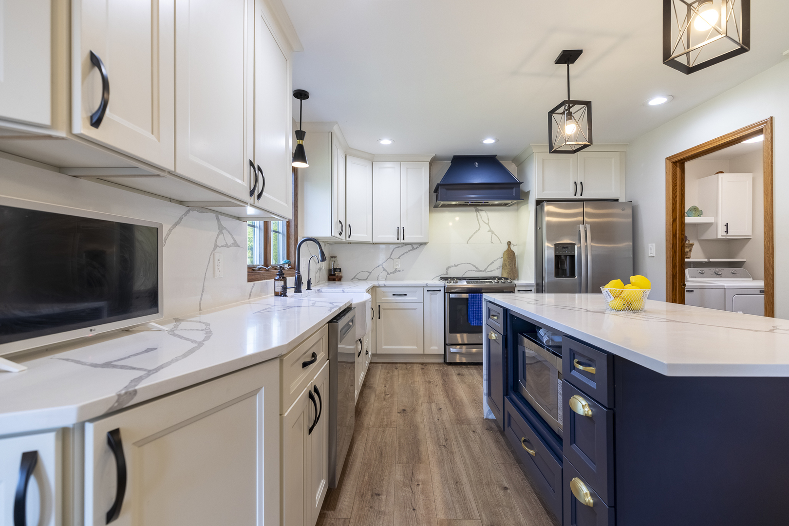 4934 Oriole Avenue, Schererville, IN 46375