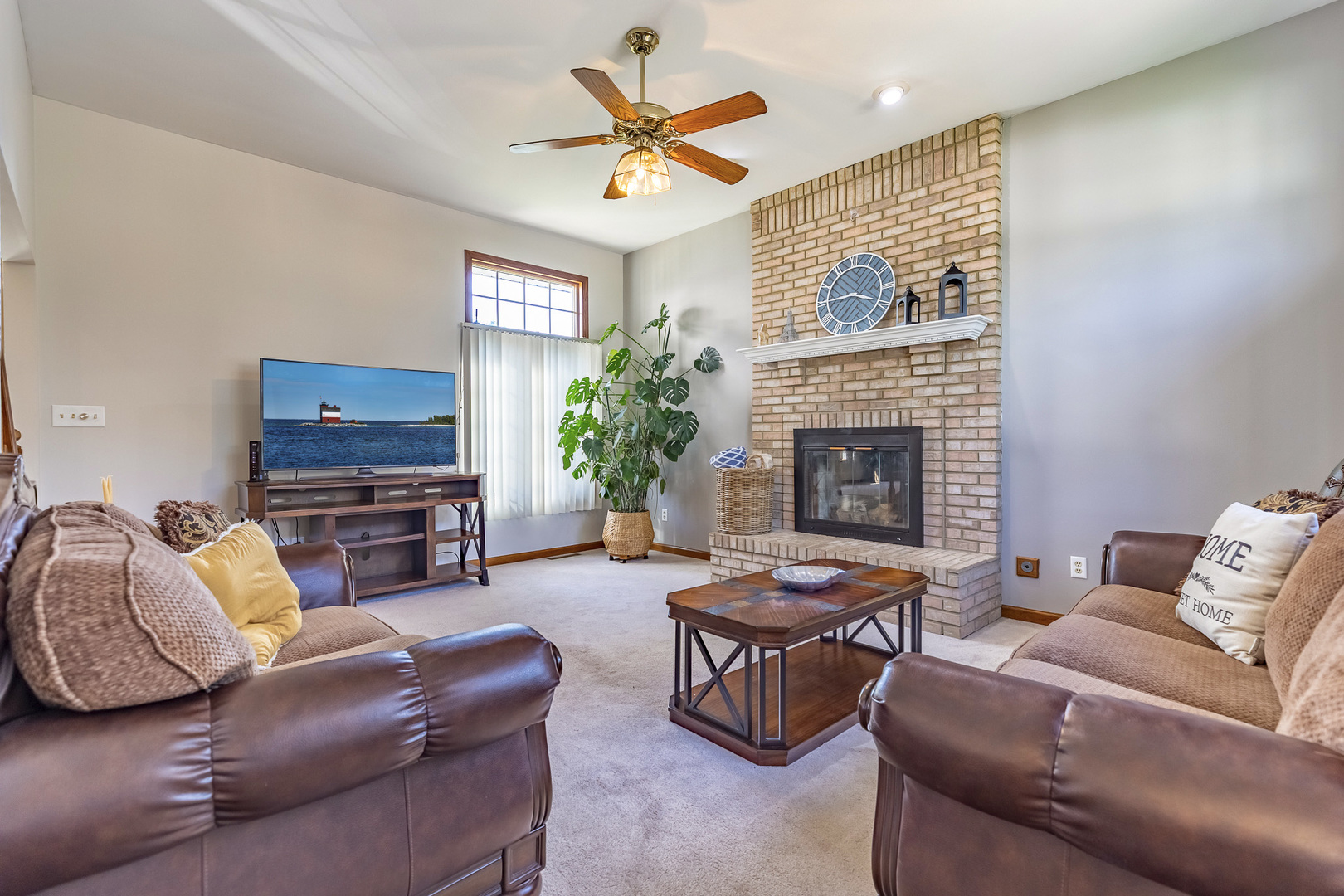 4934 Oriole Avenue, Schererville, IN 46375