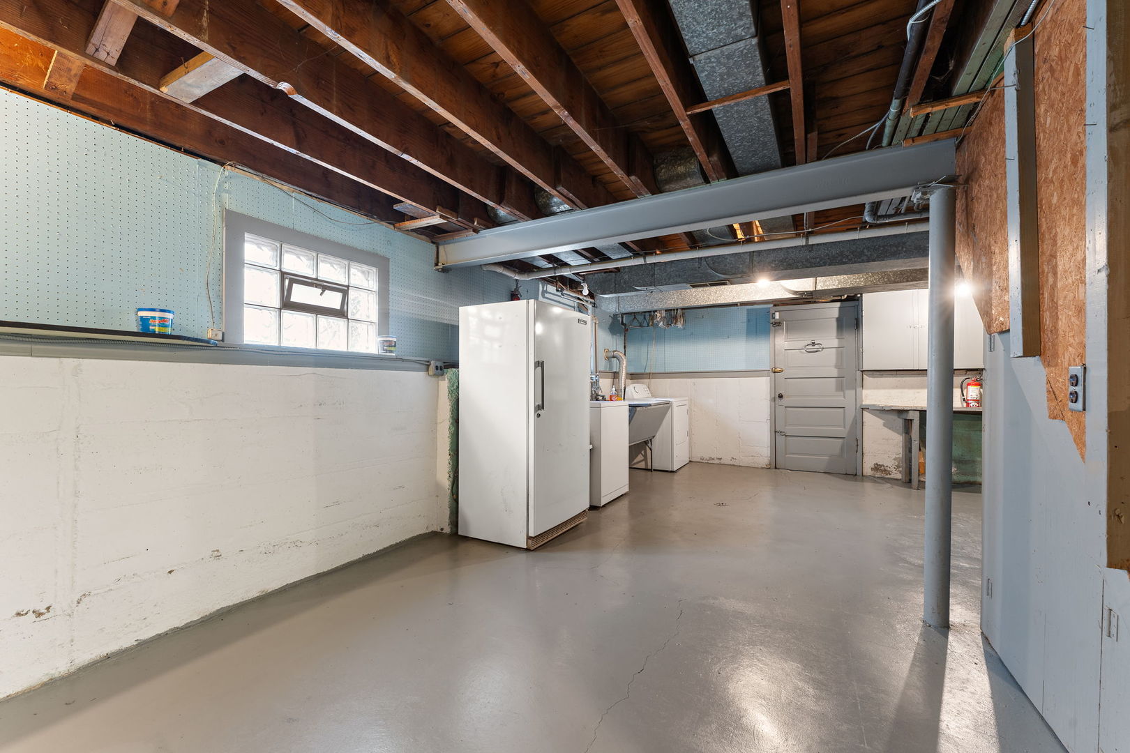 9146 S Spaulding Avenue, Evergreen Park, IL 60805