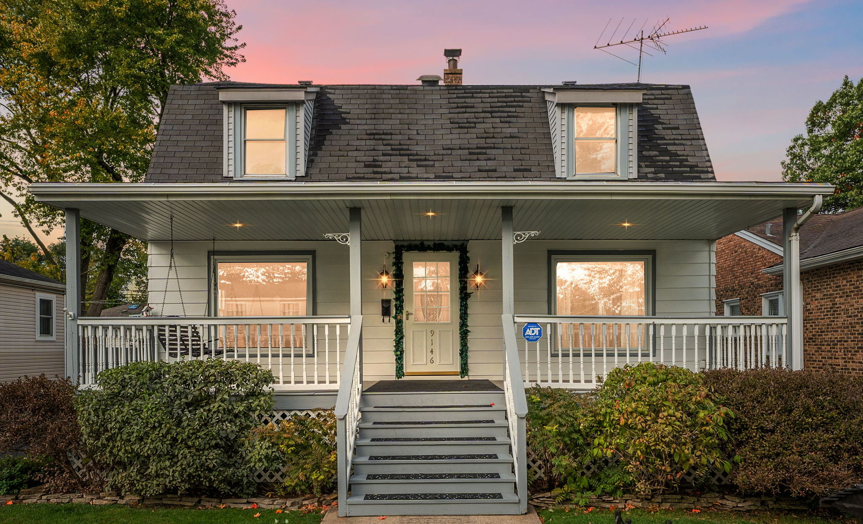 9146 S Spaulding Avenue, Evergreen Park, IL 60805