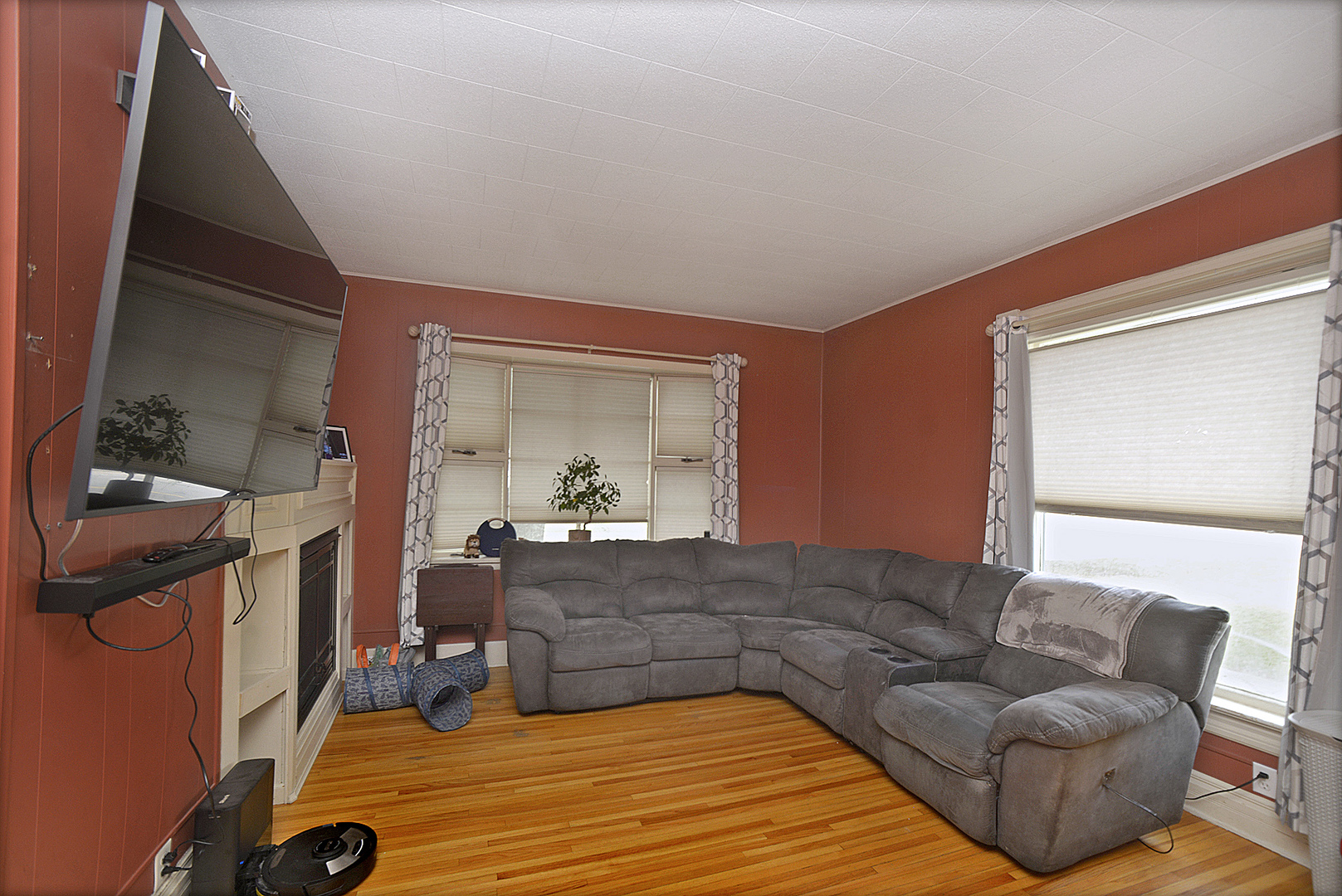 1050 State Street, Ottawa, IL 61350