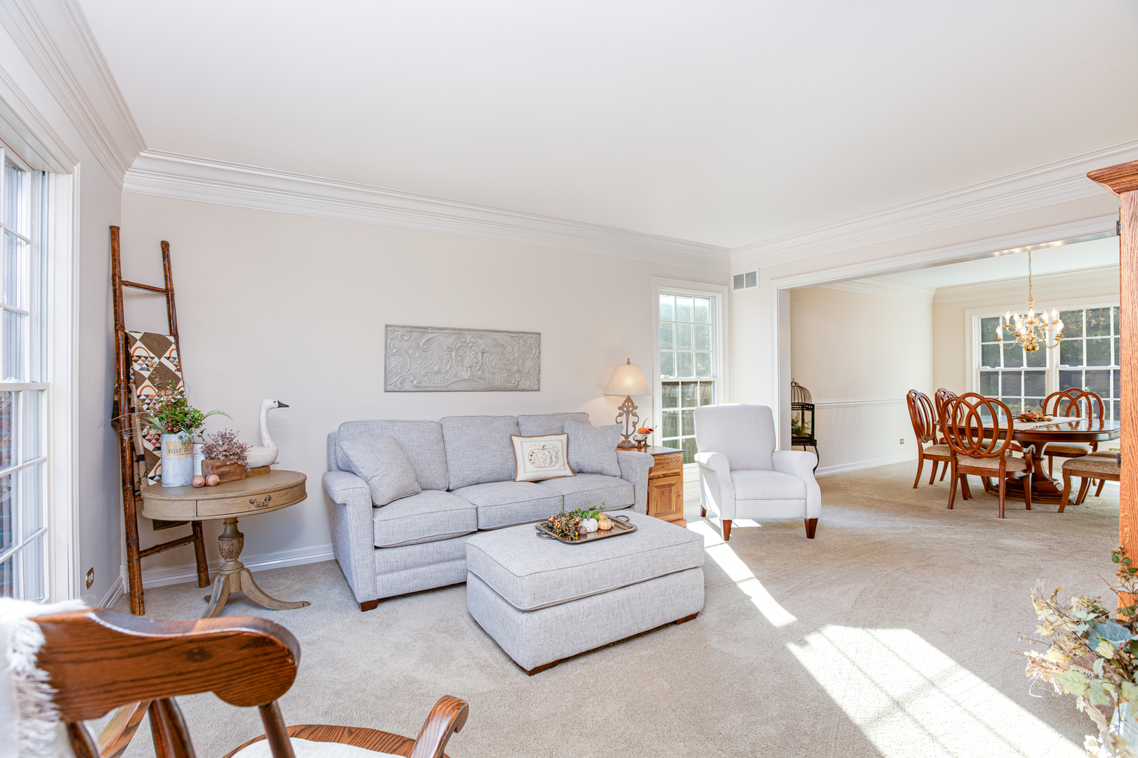 840 Hampton Course, West Chicago, IL 60185