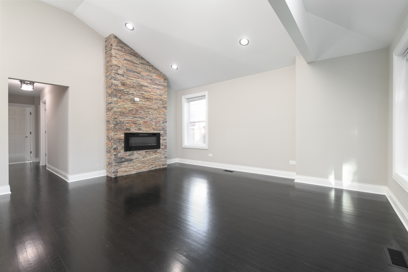 12522 S Racine Avenue, Calumet Park, IL 60827