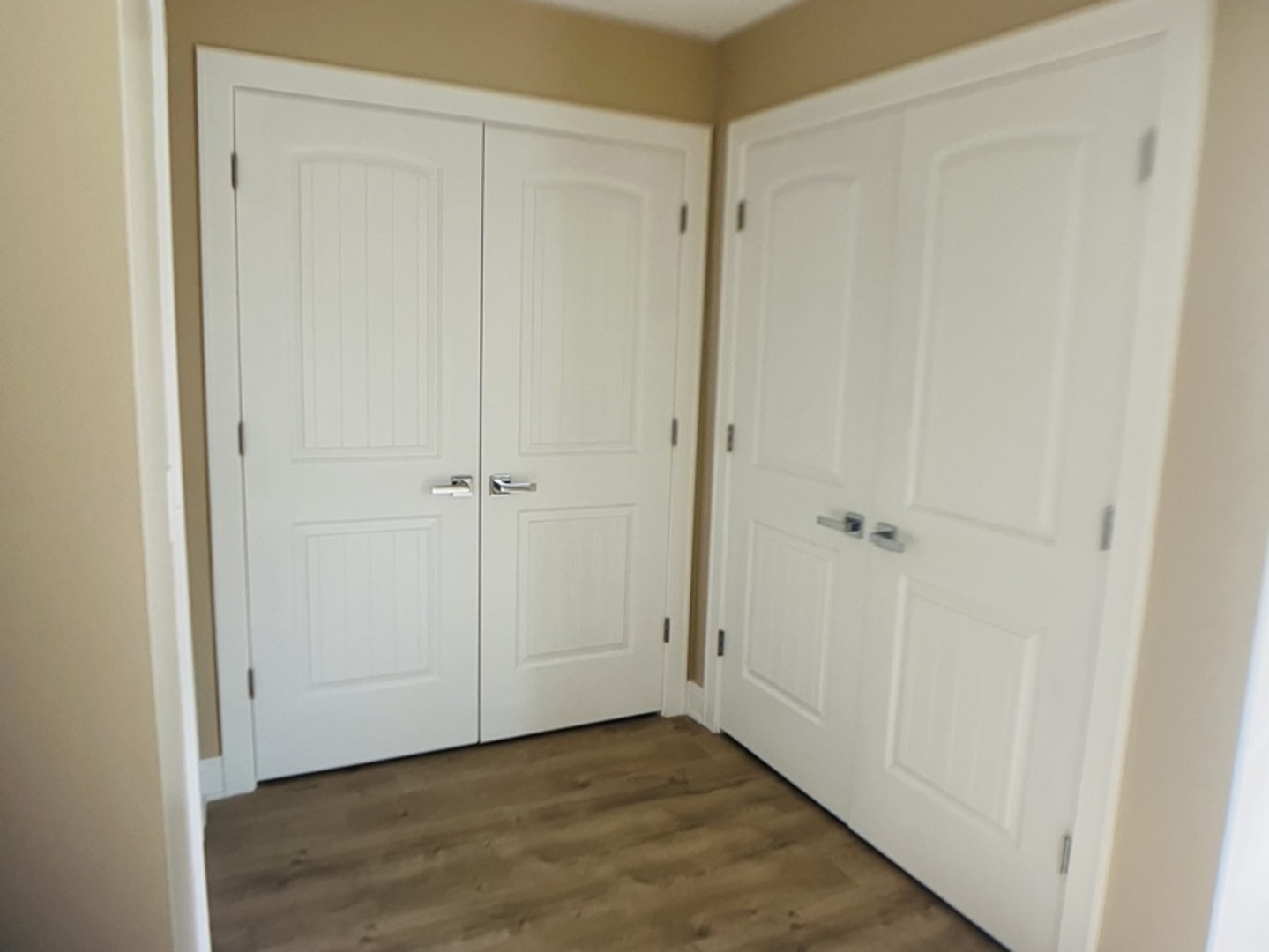 1683 Vermont Drive #0, Elk Grove Village, IL 60007