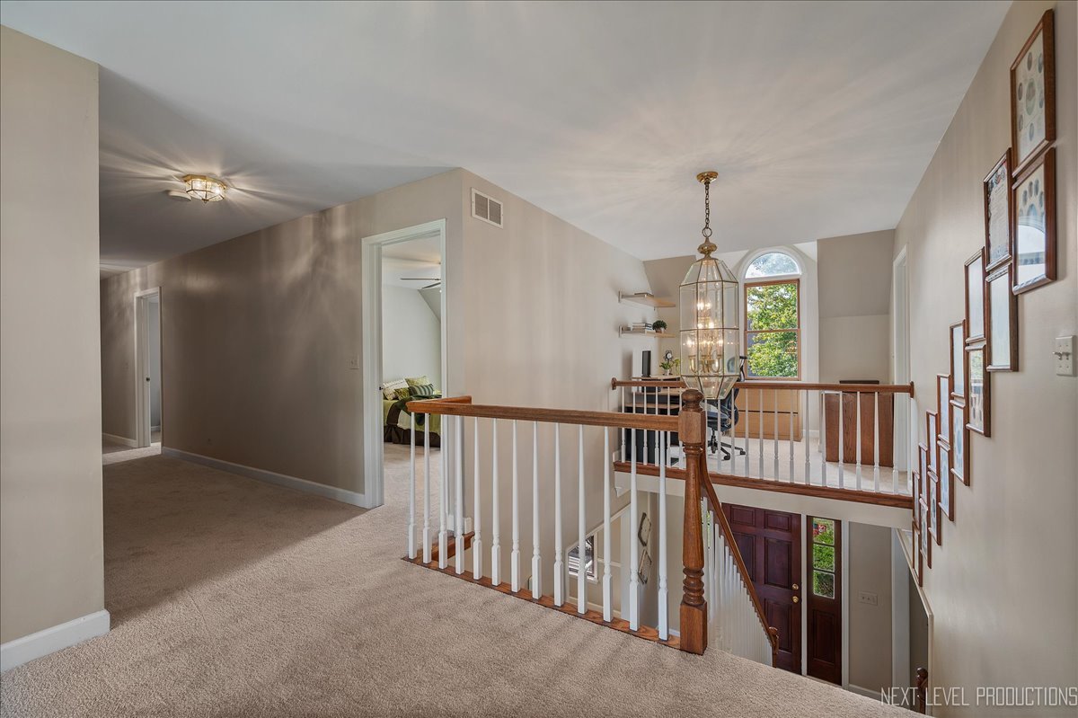 473 Bond Drive, Batavia, IL 60510