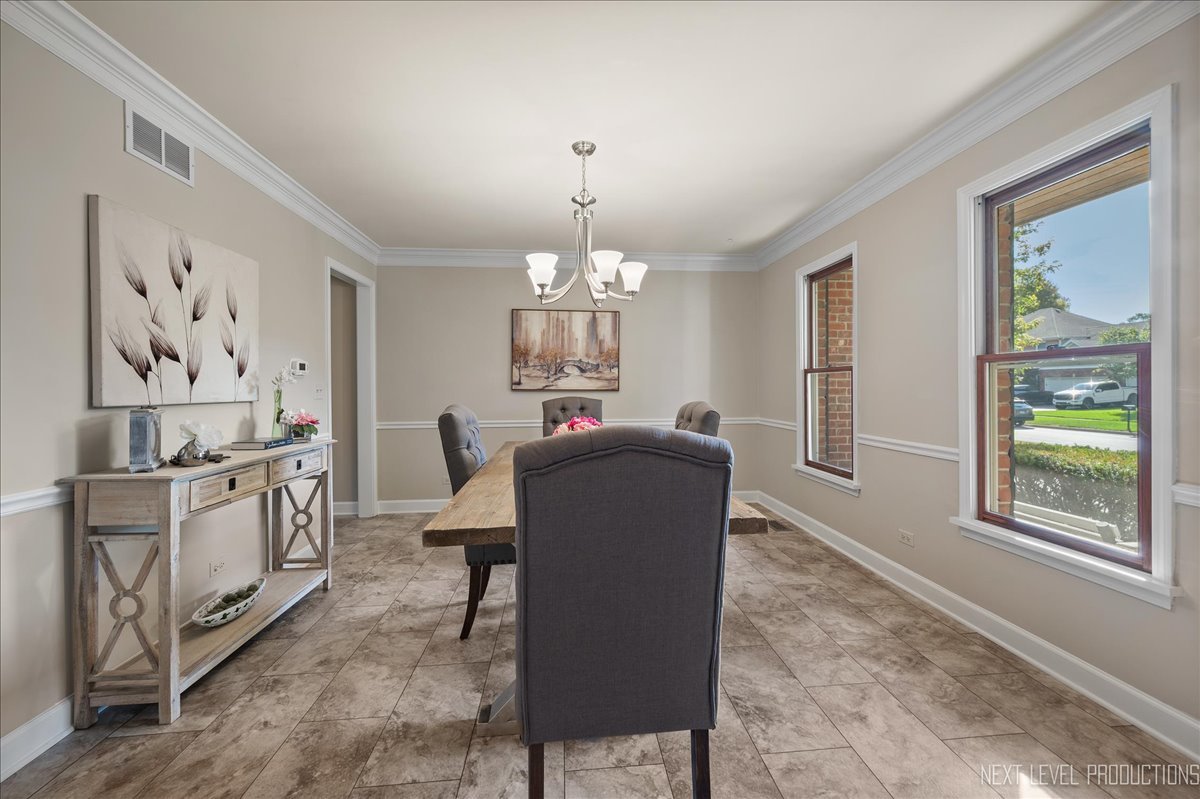 473 Bond Drive, Batavia, IL 60510