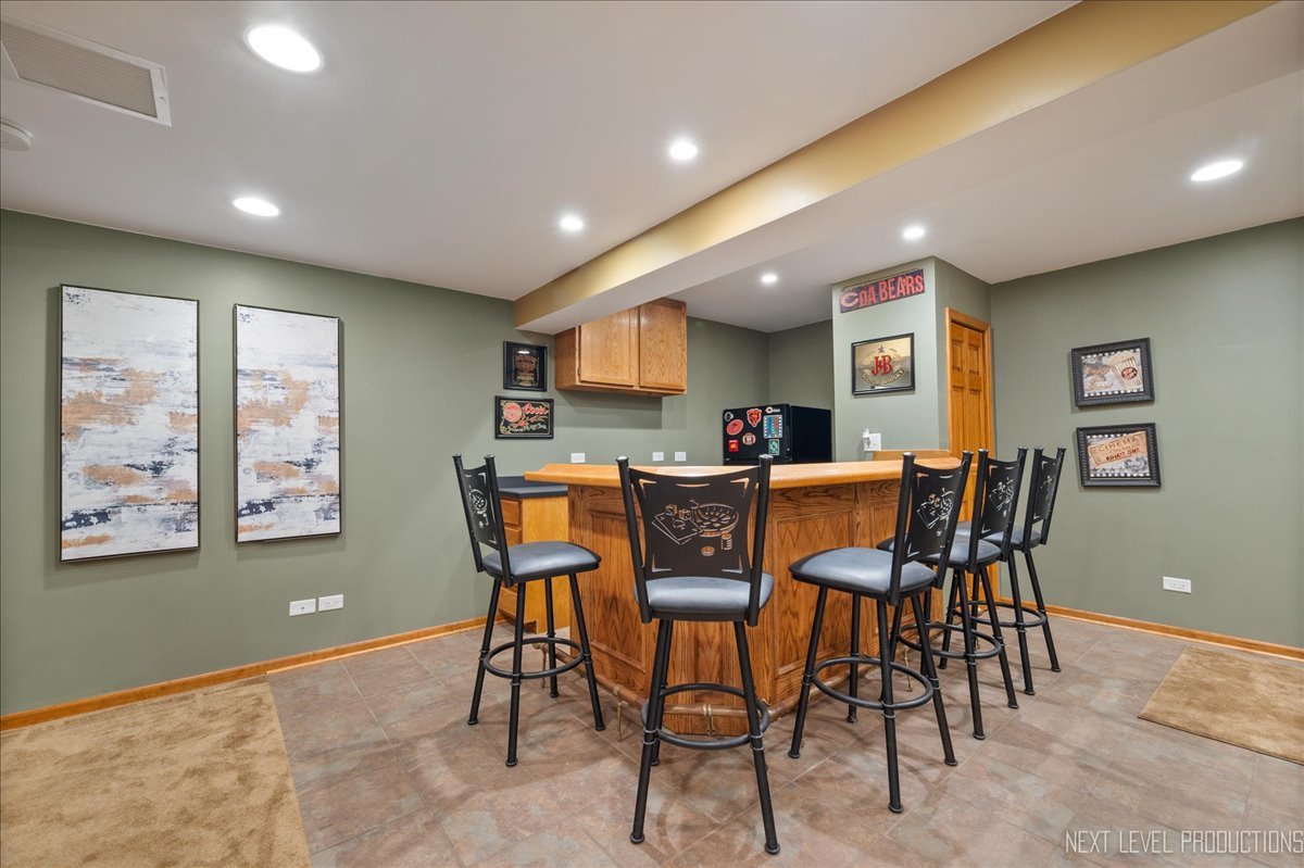 473 Bond Drive, Batavia, IL 60510