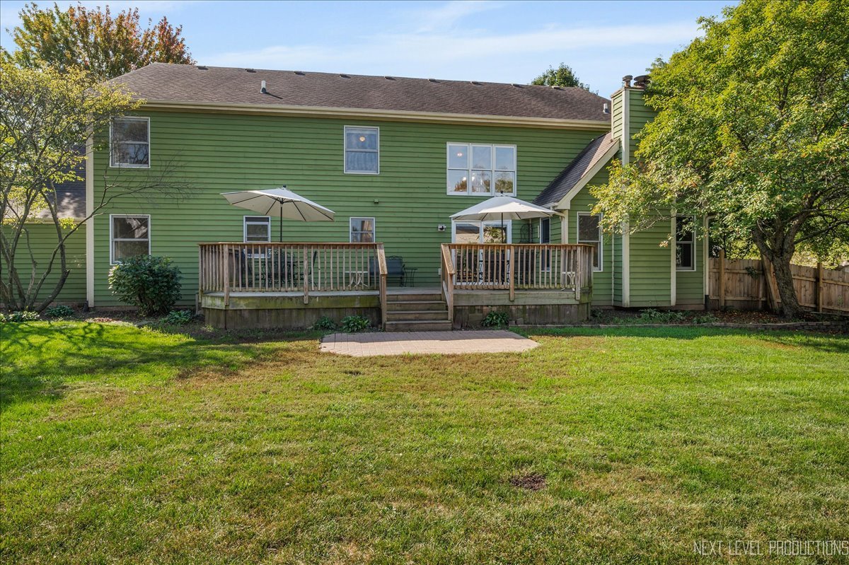 473 Bond Drive, Batavia, IL 60510